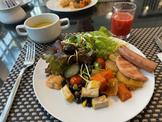 朝食